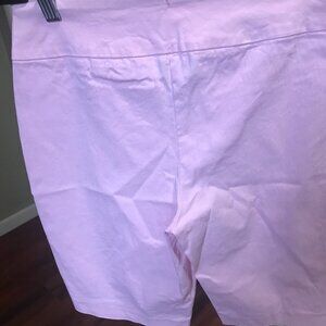 BUNDLE OF FOUR ATTYRE  OF NY PULL ON BERMUDA SZ 8 NEVER WORN